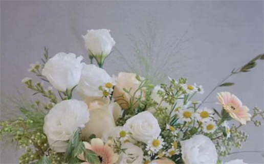 2028年11月11日结婚好吗 今日办婚礼好吗