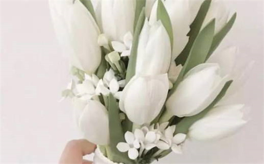 2032年08月14日结婚吉日查询 适不适合办婚礼