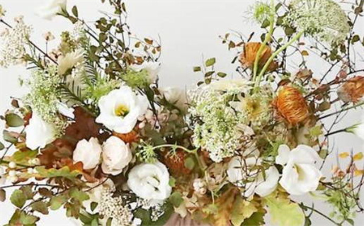 2027年08月19日结婚日子如何 今日办婚礼好吗