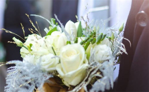 2034年农历腊月初四是不是结婚吉日 今日办喜事好不好