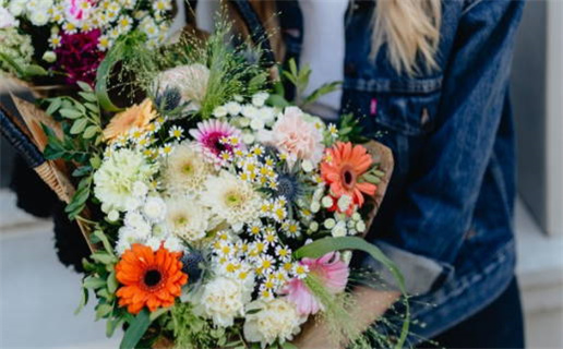 2031年农历冬月十五领证好吗 是领证好日子吗