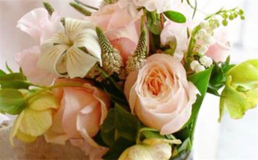 2032年农历五月十七领证黄道吉日 领证吉利吗