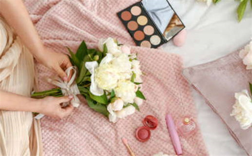 2032年农历九月二十领证吉日查询 今日登记领证好不好